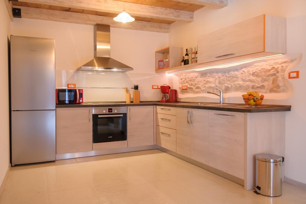 Apartments Borgo 8 Tar-Vabriga Exterior foto